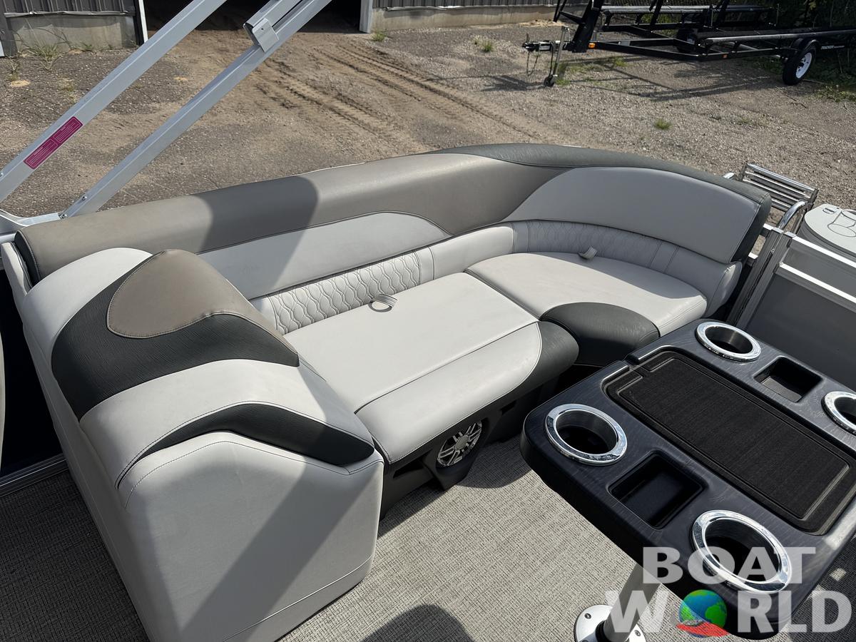 Used 2023 Avalon LSZ 2385 QL Tritoon Pontoon