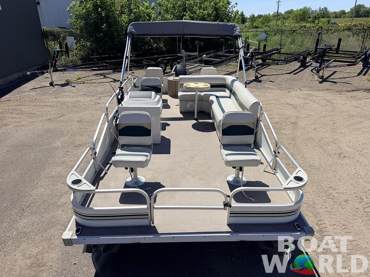 Used 2010 Palm Beach 2023 Fishmaster & 60HP Mercury 4Stroke -$12,995
