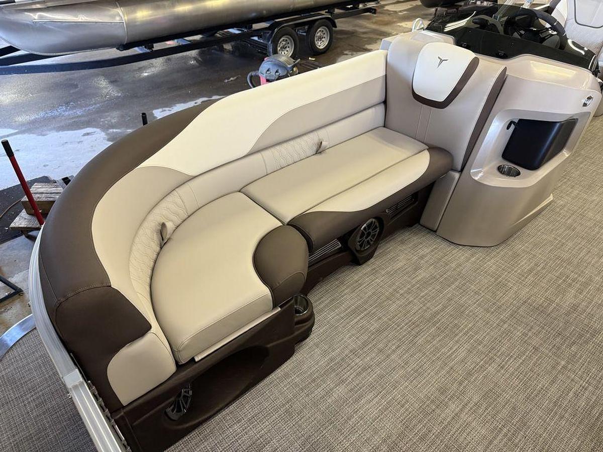 2025 Tahoe Pontoons LTZ 2385 Elite Cruise & Honda 4-Stroke EFI