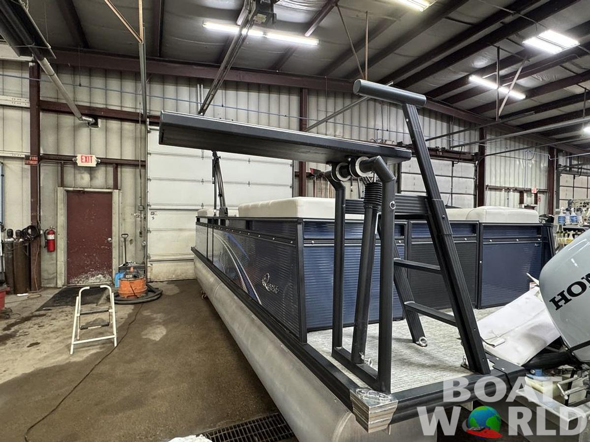 Used 2023 Qwest Pontoons 822 E-Class RLS LT Pontoon