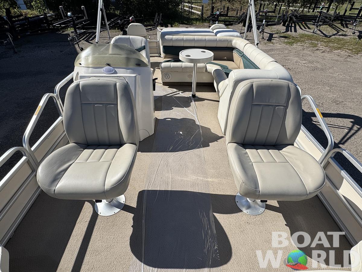 Used 2004 Sweetwater 2222 DF Pontoon