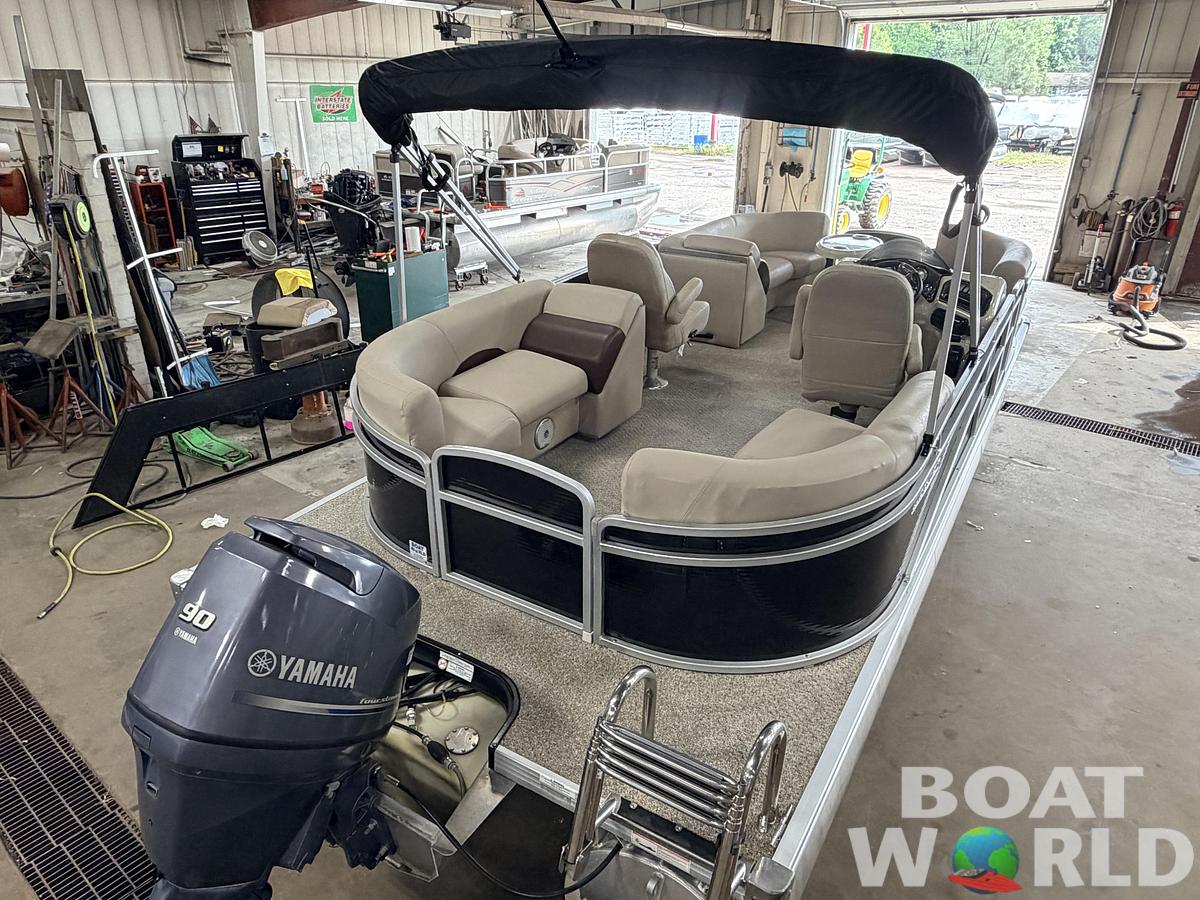 Used 2016 Weeres 220 Legacy & 90HP Yamaha 4Stroke -$19,995