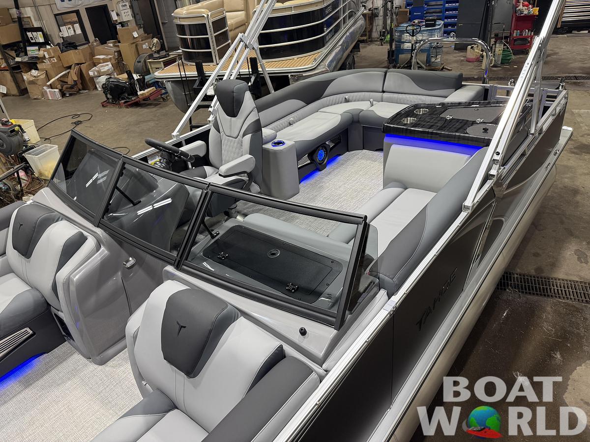 2026 Tahoe Pontoons LTZ 2385 Elite Windshield Tritoon