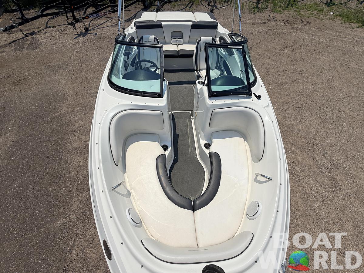 Used 2012 Sea Ray 205 Sport & 220HP 4.3L Mercruiser MPI with Tandem Axle Trailer -$15,995
