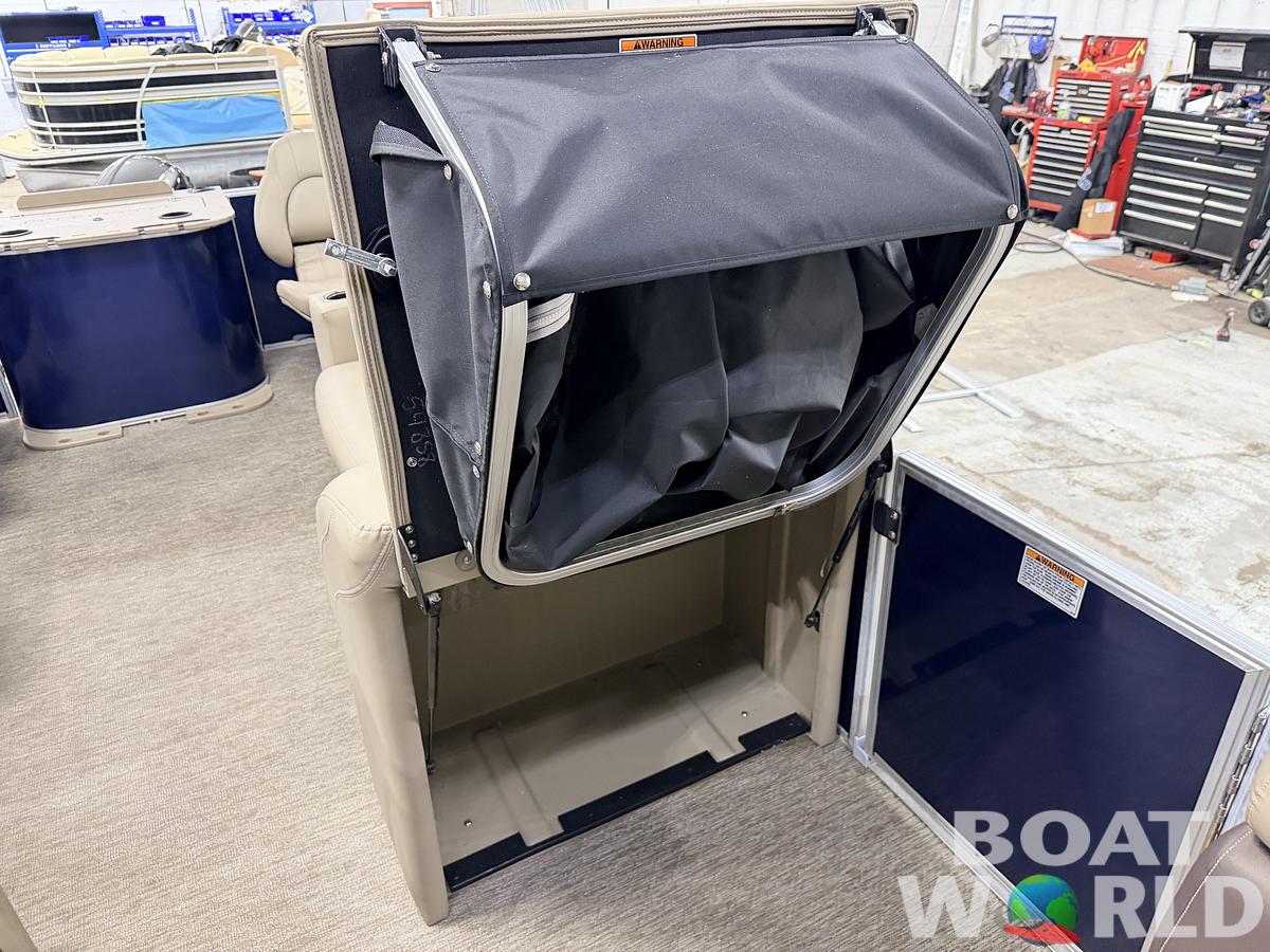 Used 2022 Sylvan  Mirage 820 Fish & Cruise