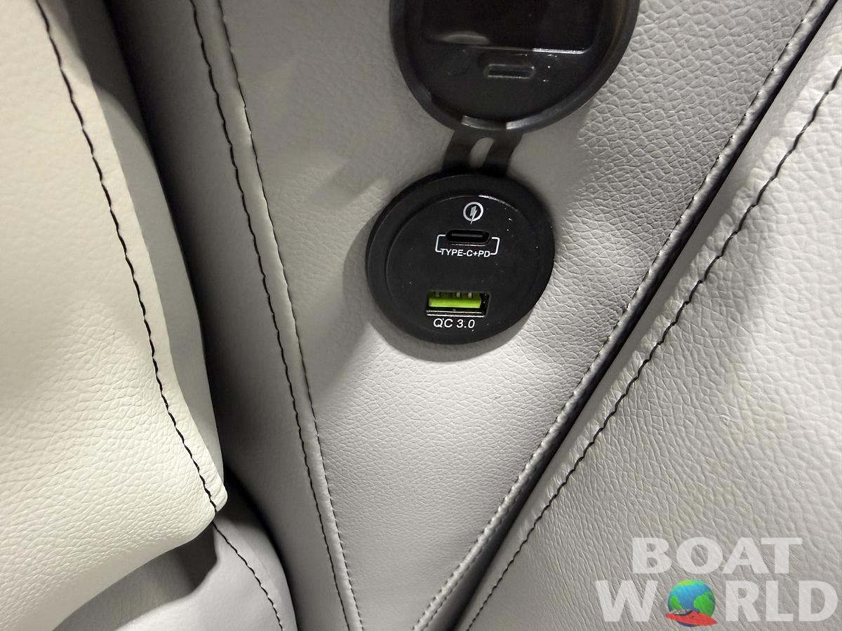 2026 Tahoe Pontoons Sport 23E80 Fish & Cruise Pontoon