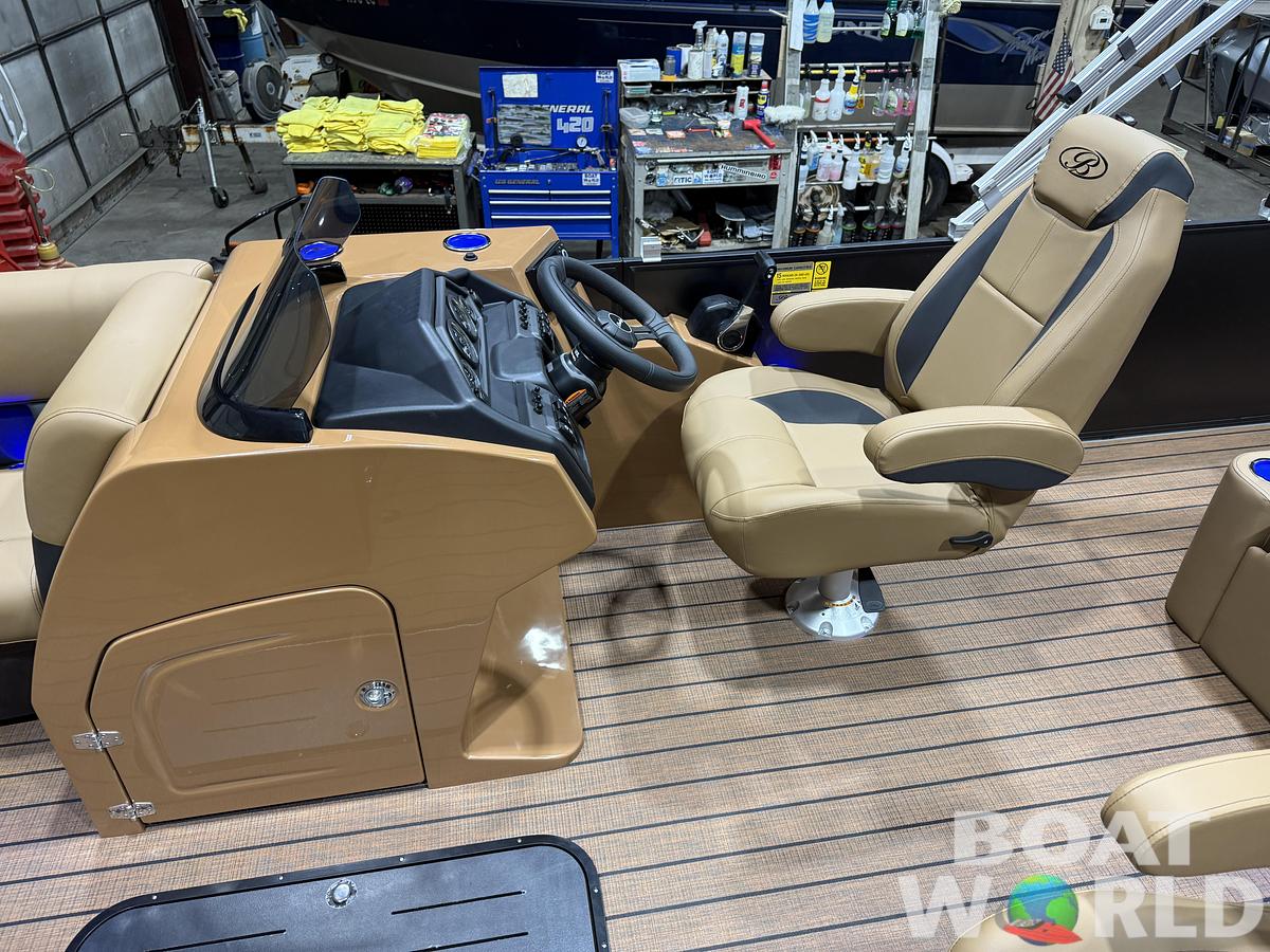 2027 Bentley Legacy 223 Swingback Tritoon $53995