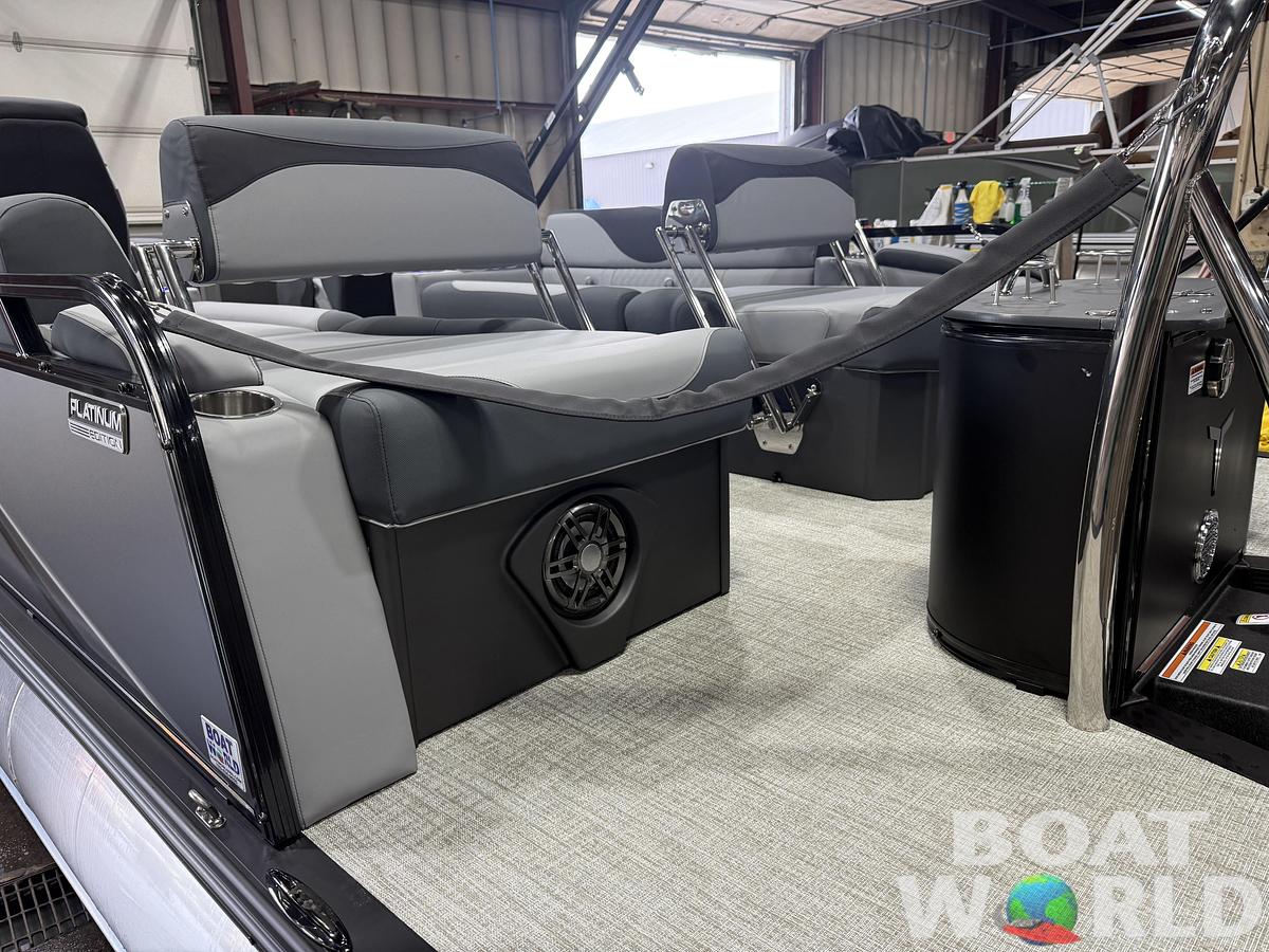 2027 Tahoe LTZ 300HP QLS 2585 Tritoon $71,995