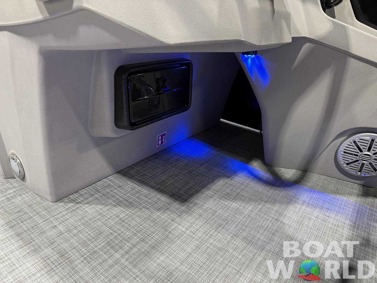 2027 Princecraft Vectra 21 Cruise Pontoon $32995