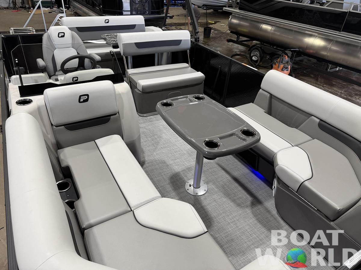 2026 Princecraft Vectra 21 RL Swingback Dinette $30995