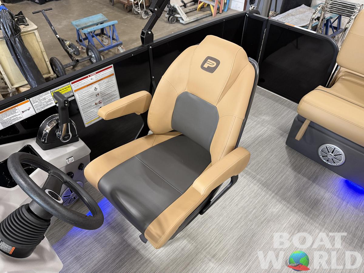 2027 Princecraft Vectra 23 RL SS Swingback Pontoon $36995