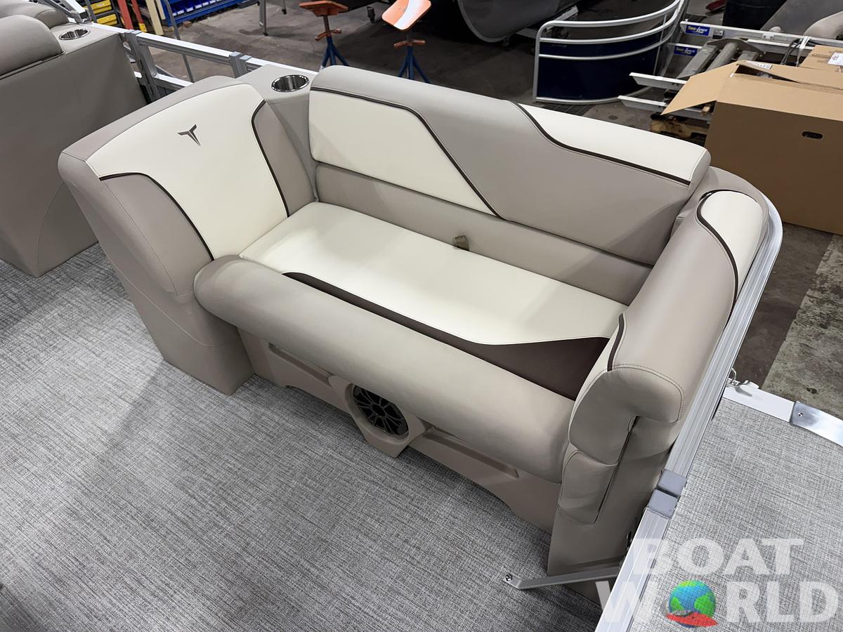 2026 Tahoe Pontoons Sport 2180 Swingback (VRB) 