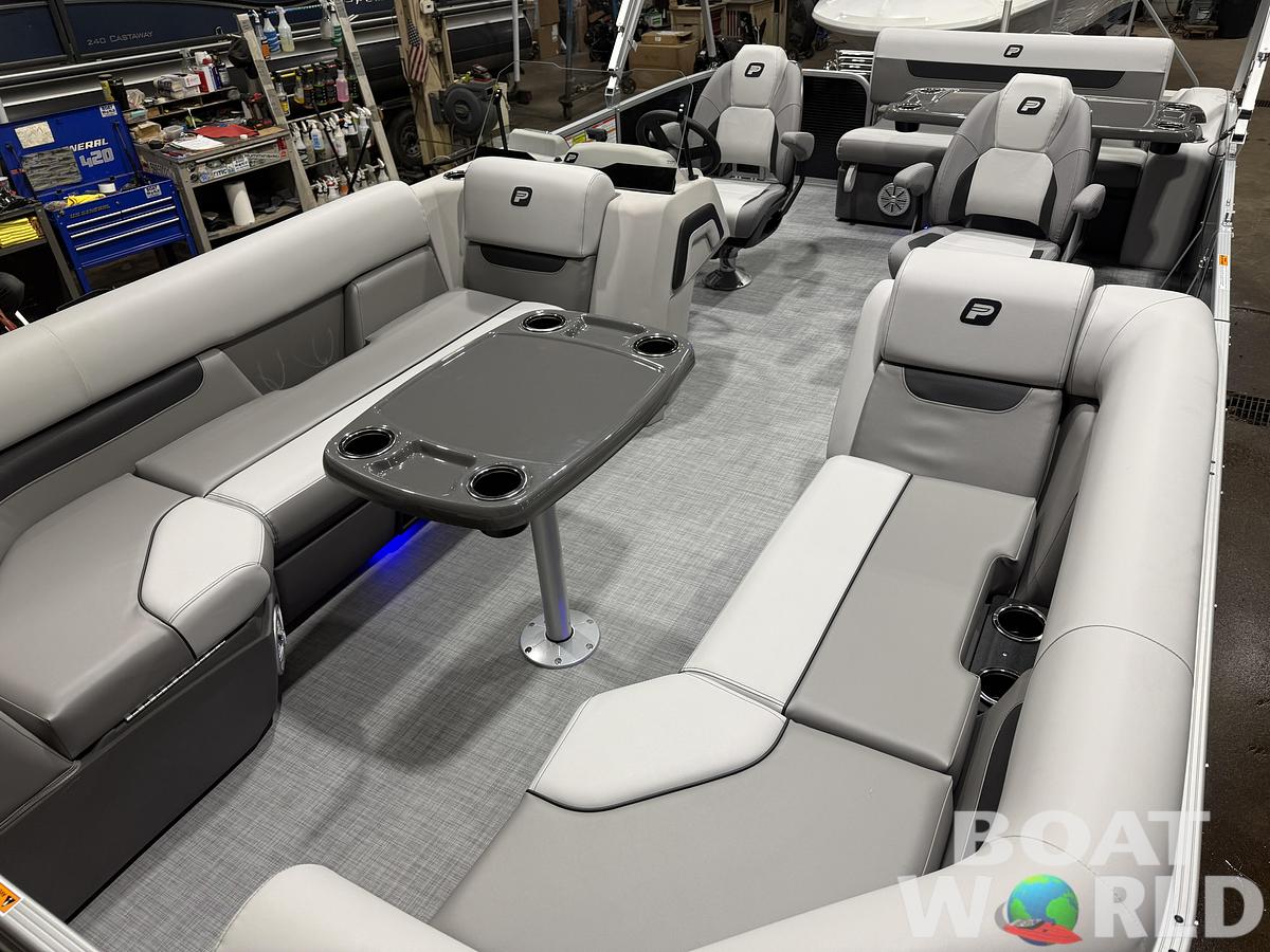 2026 Princecraft Vectra 23 RL SS Swingback Tritoon 