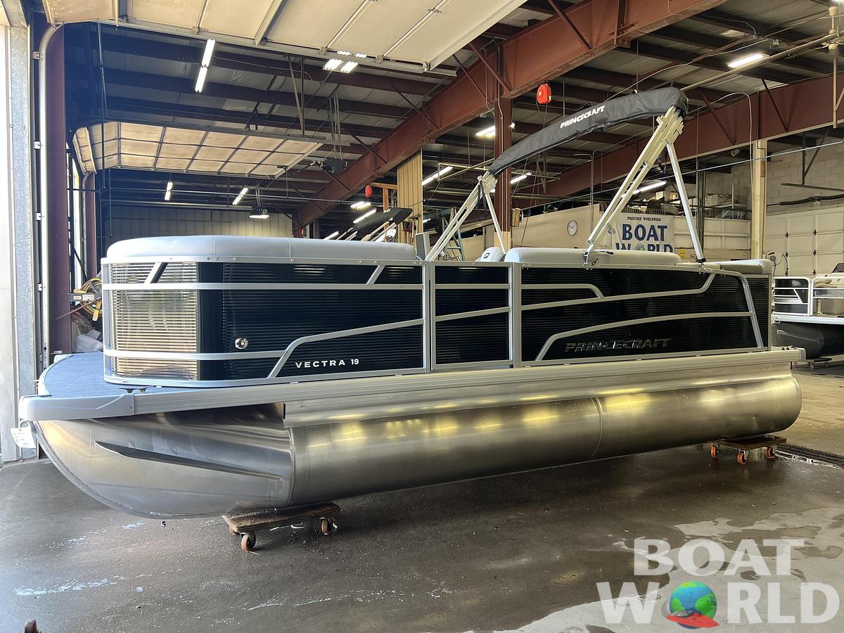 2026 Princecraft Vectra 19 Cruise Lounge Pontoon & Mercury 4-Stroke EFI