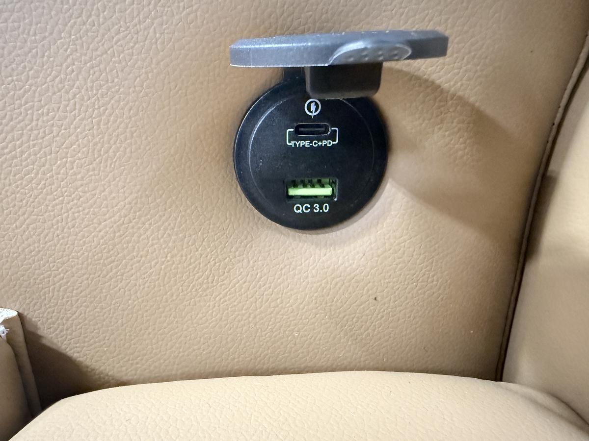 2026 Tahoe Pontoons Sport 2385 Swingback (VRB) & Honda 4-Stroke EFI