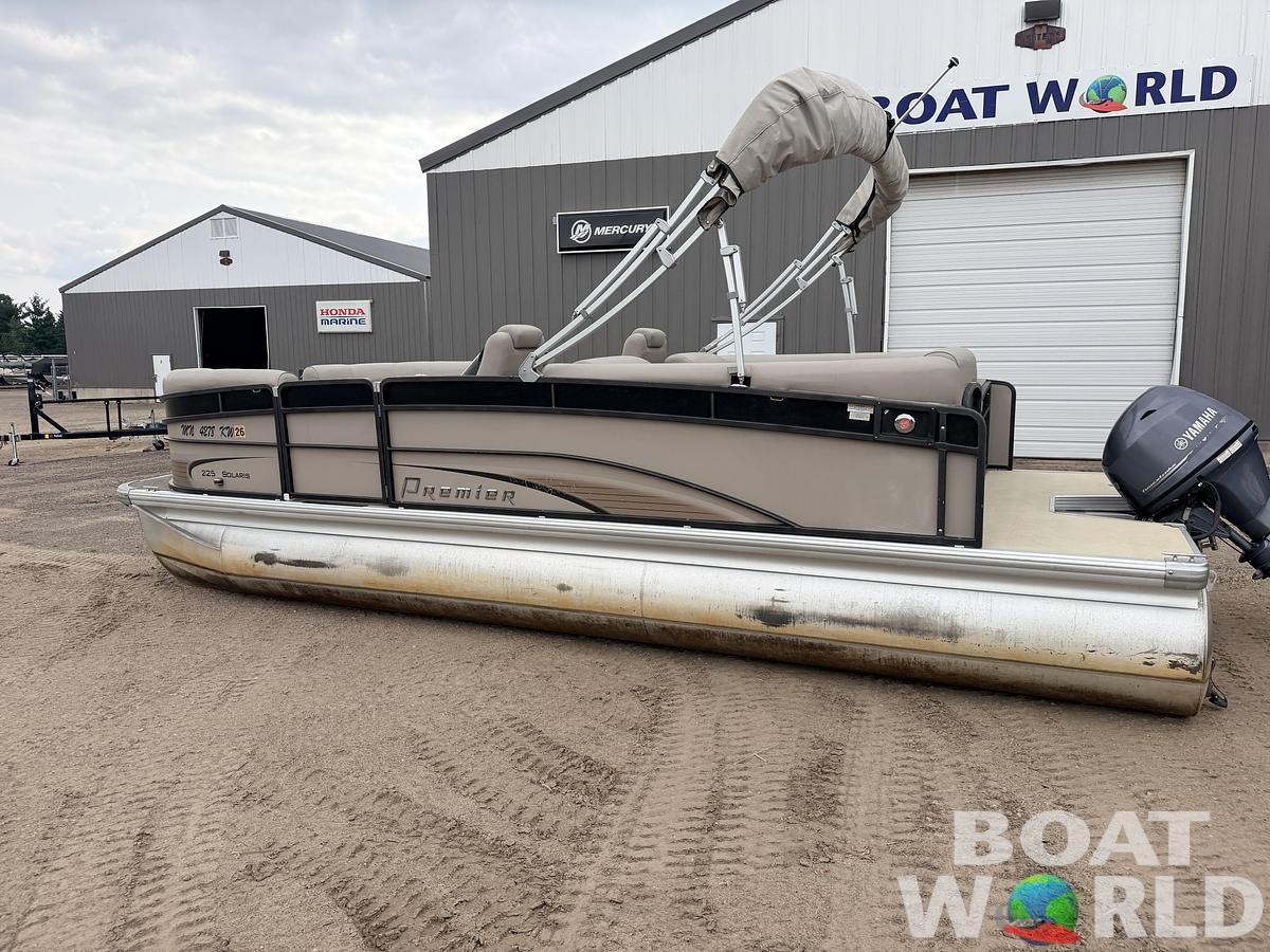 Used 2012 Premier 225 Solaris & 50HP Yamaha 4Stroke -$19,995