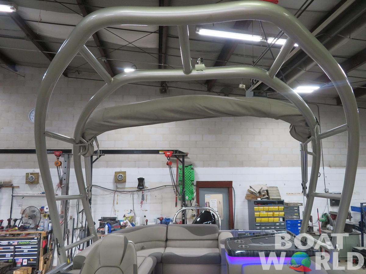 2024 Tahoe Pontoons LTZ 2385 Elite Windshield Tritoon & Suzuki 200HP 4-Stroke EFI