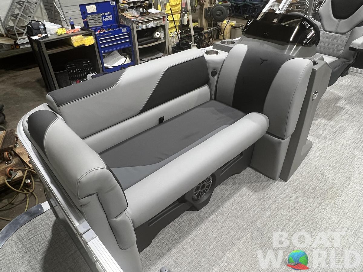 2026 Tahoe Pontoons Sport 1780 Cruise Rear Bench (CRB) 