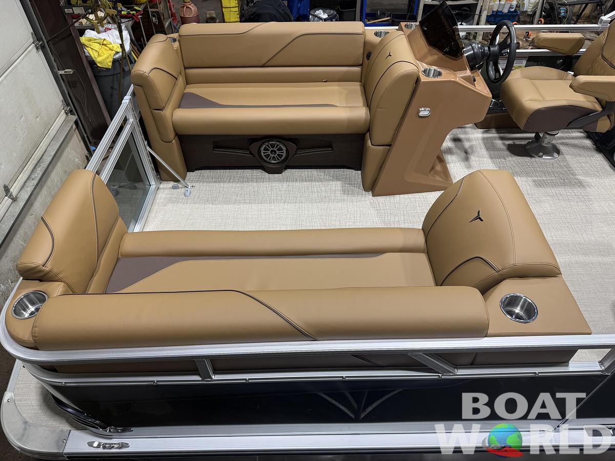 2026 Tahoe Pontoons Sport 2180 Quad Lounge