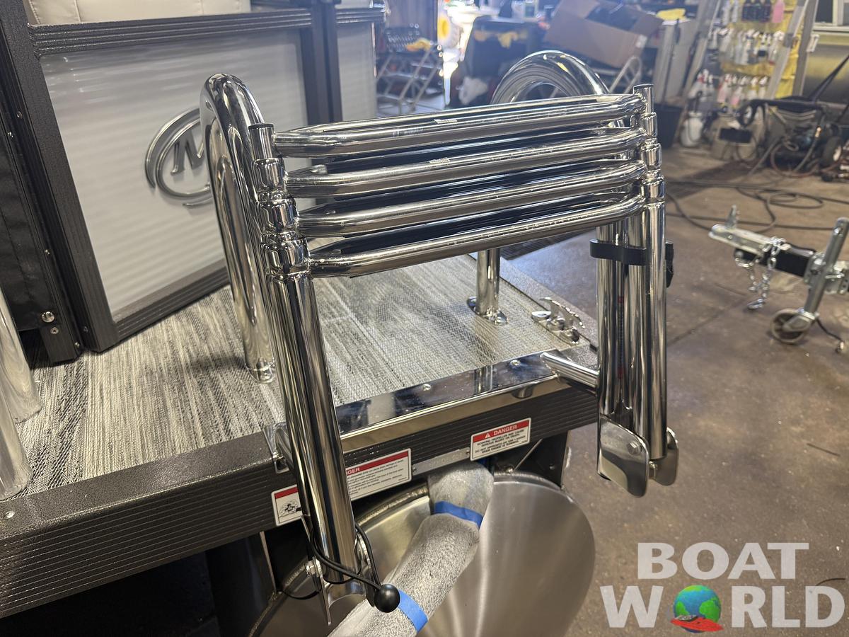 2026 Montego Bay 8522 Fish & Cruise Deluxe 