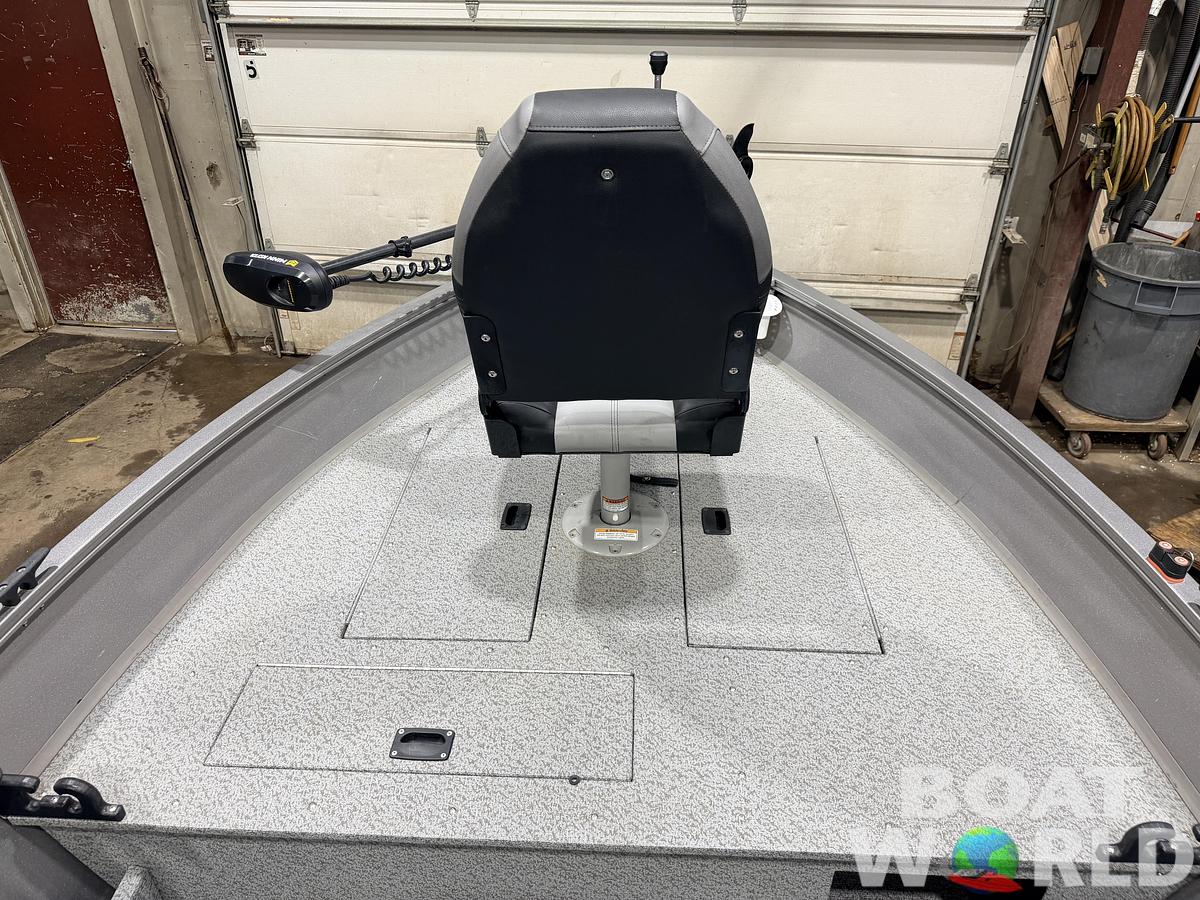 Used 2021 Crestliner 1650 Discovery Aluminum Fishing Boat - $13,995