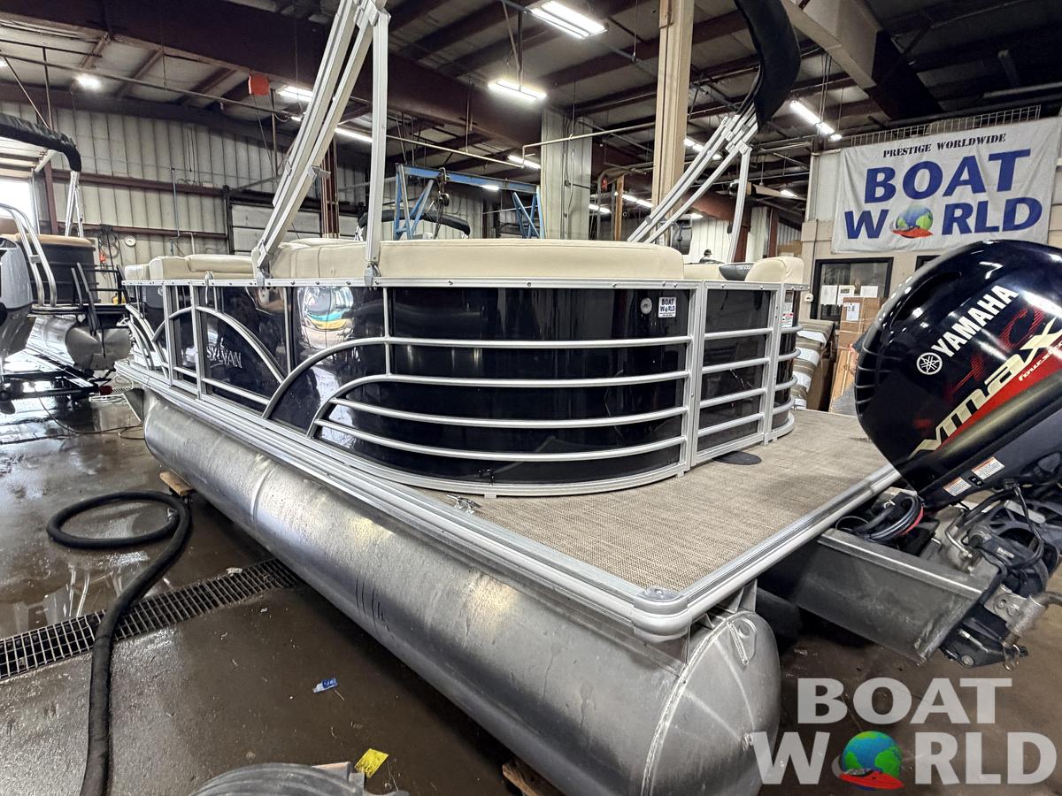 Used 2019 Sylvan MIrage 820 LZ Quad Lounge & 90HP Yamaha -$27,995