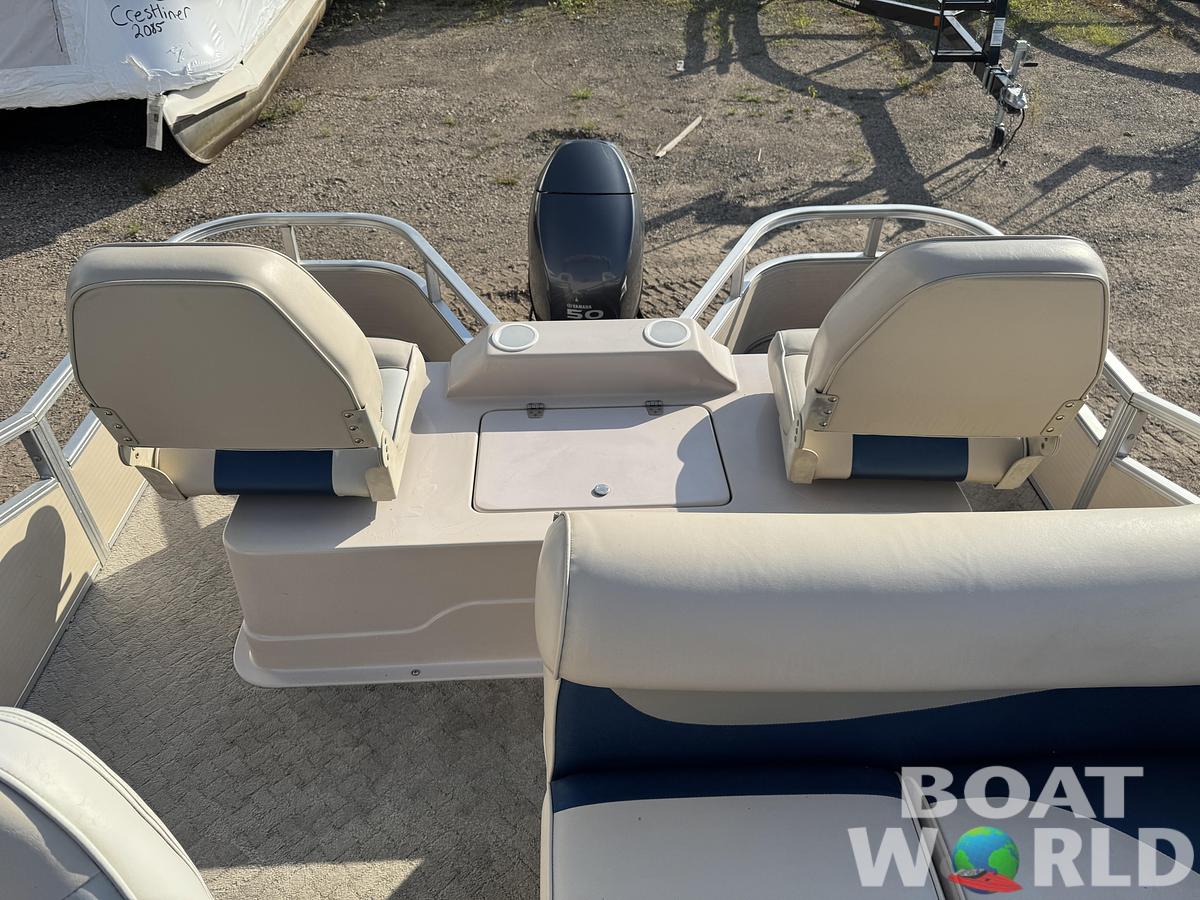Used 2009 Weeres Family Fish Deluxe 220 Pontoon