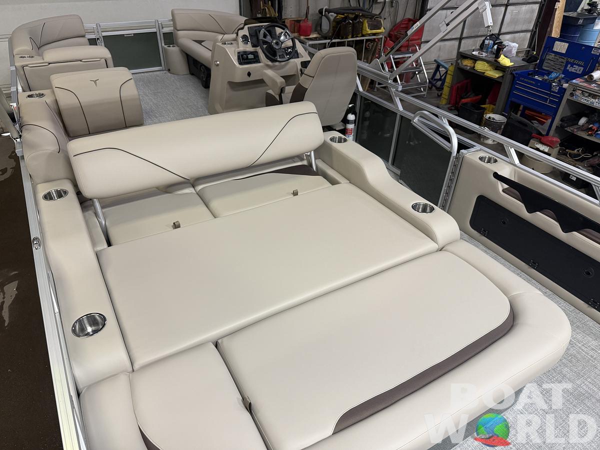 2026 Tahoe Pontoons Sport 2385 Swingback (VRB) & Honda 4-Stroke EFI