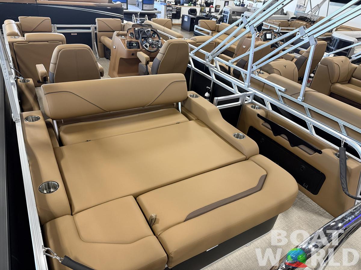 2027 Tahoe Sport VRB 2180 Swingback $33995