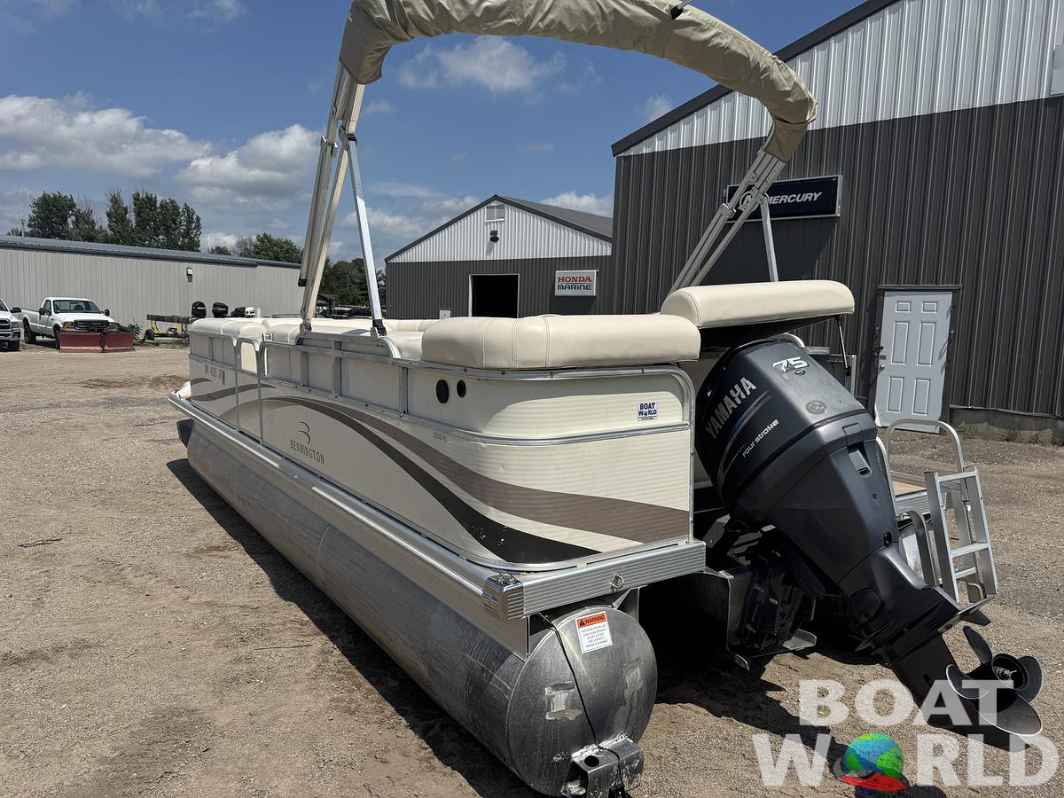 Used 2004 Bennington 2250 RL