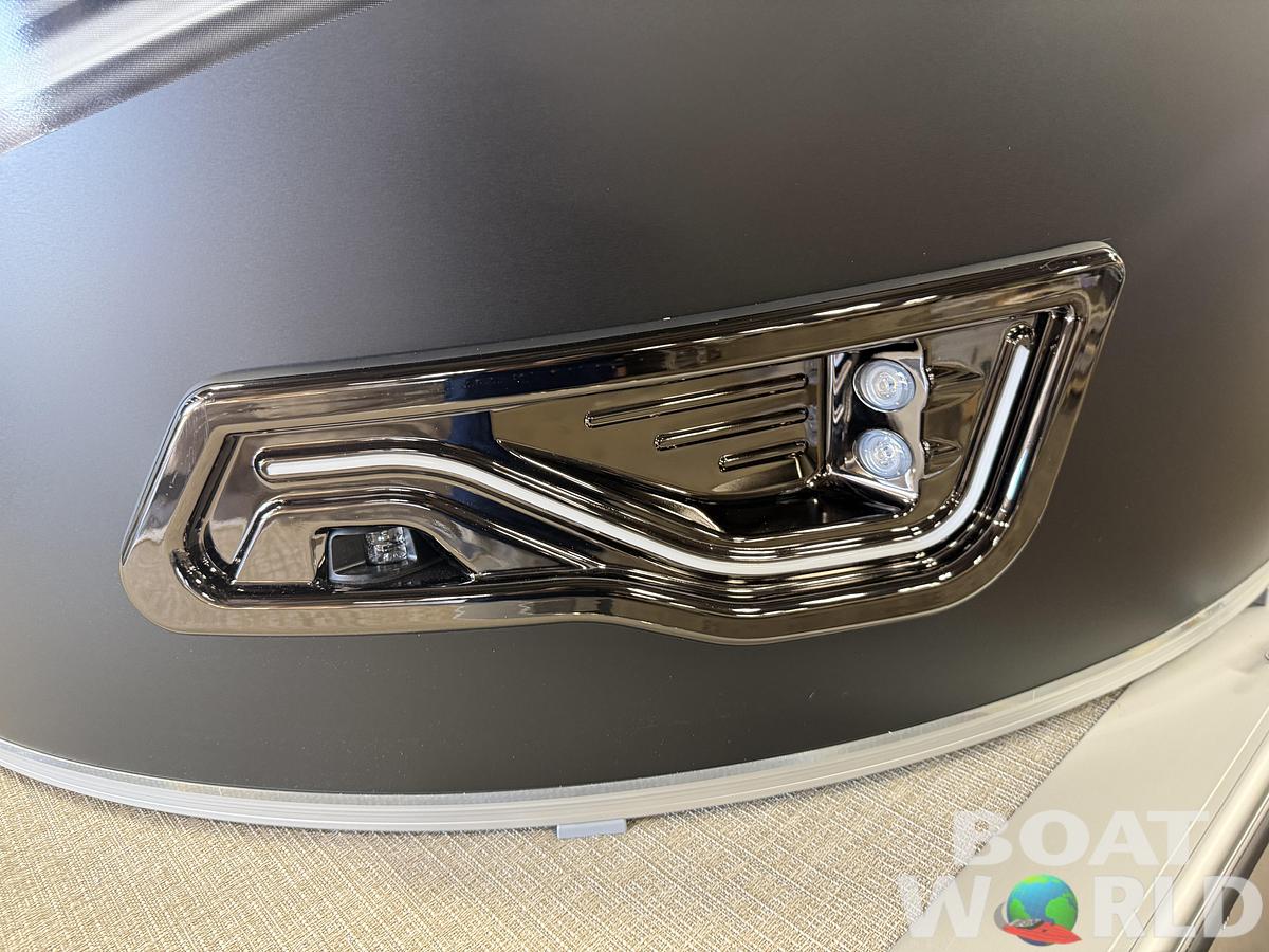 2026 Tahoe Pontoons LTZ 2385 Swingback (VRB) Tritoon 