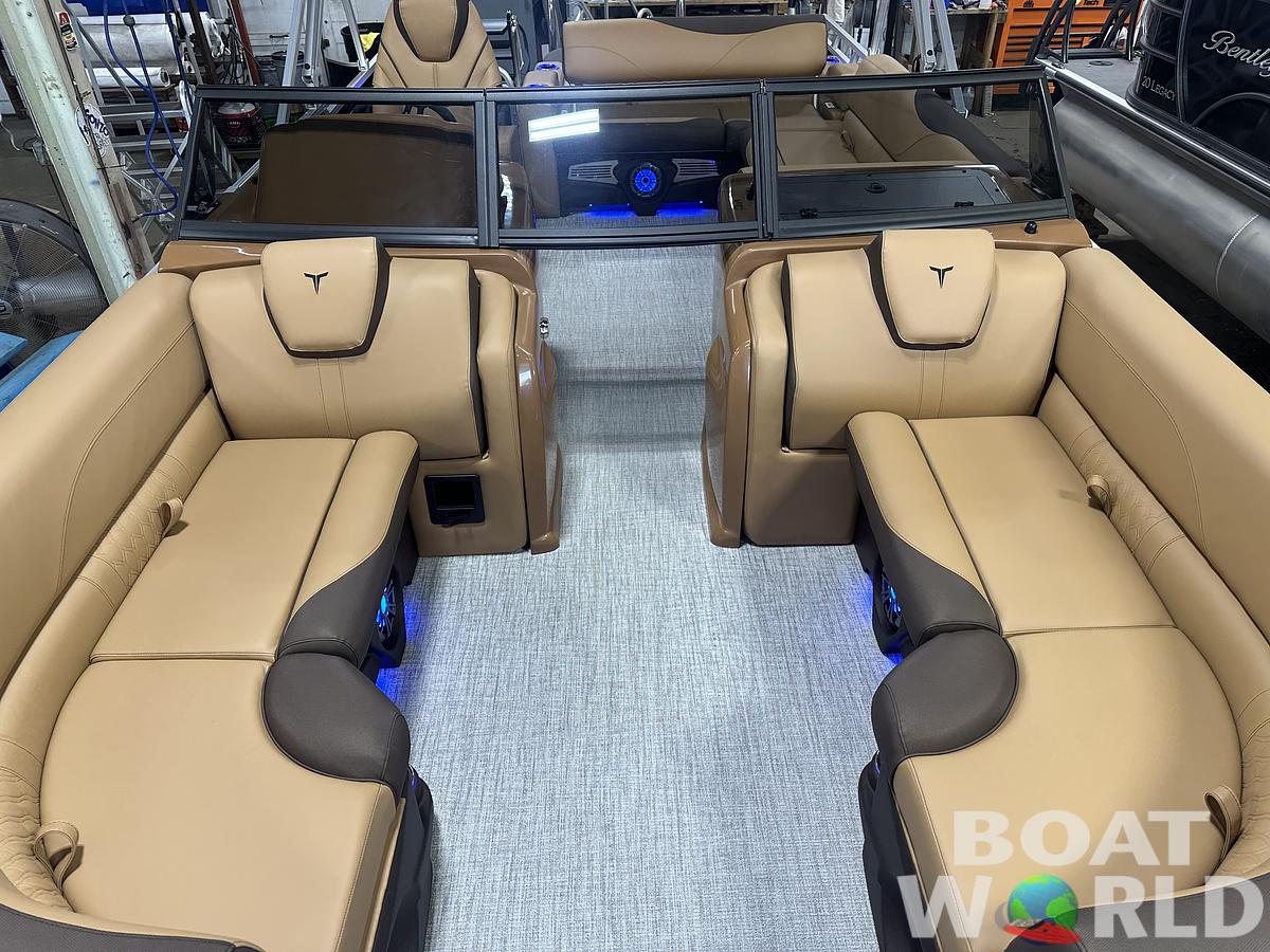 2025 Tahoe Pontoons LTZ 2385 Swingback (VRB) Windshield Tritoon & Honda 4-Stroke EFI