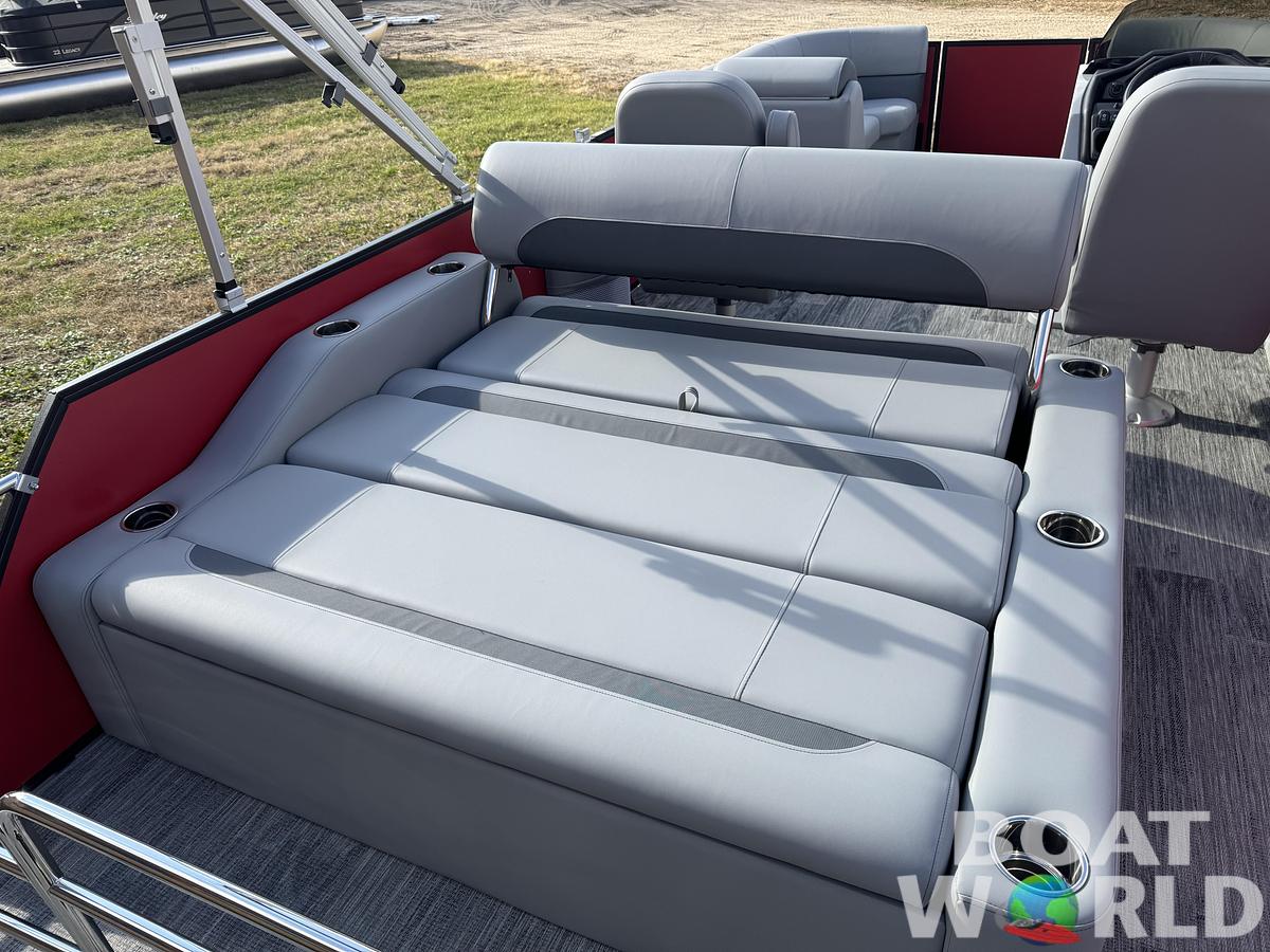 2026 Bentley Pontoons Legacy 200 Swingback