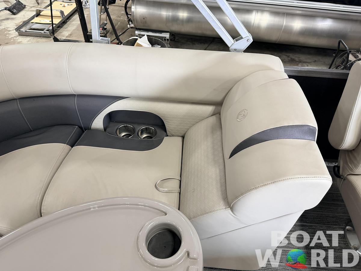 Used 2020 Premier 220 SunSation & 100HP Honda 4Stroke - $29,995