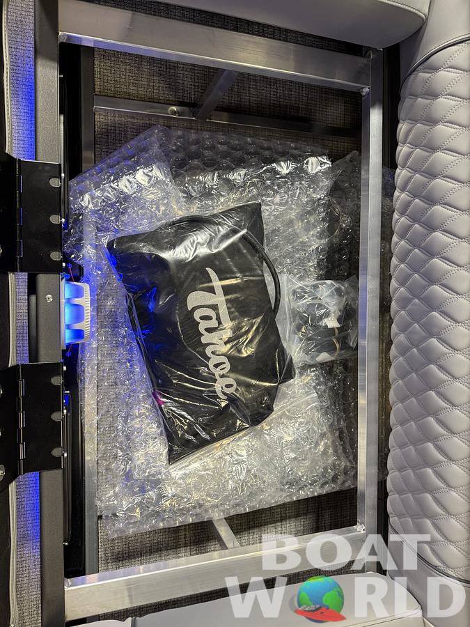 2025 Tahoe Pontoons Cascade 2385 Quad Lounge Shift Flip Tritoon & Honda 4-Stroke EFI