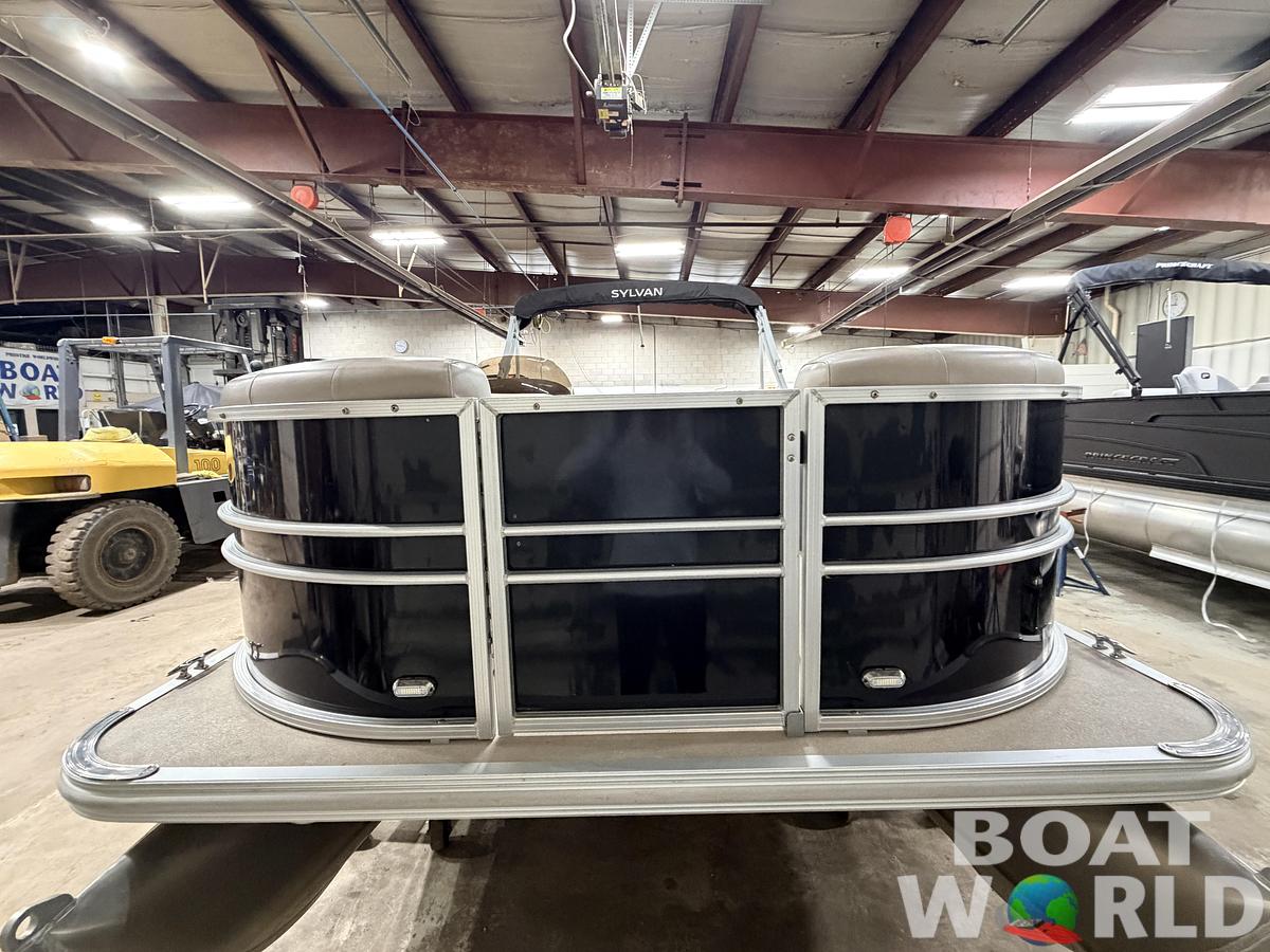 Used 2015 Sylvan Mirage 820 & 90HP Mercury 4Stroke - $21,995