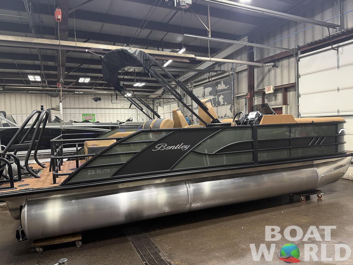 2026 Bentley Pontoons Elite 223 Swingback Tritoon