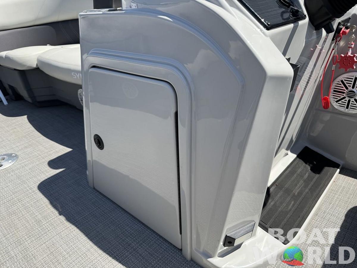 Used 2023 Sylvan 820 Party Fish Pontoon