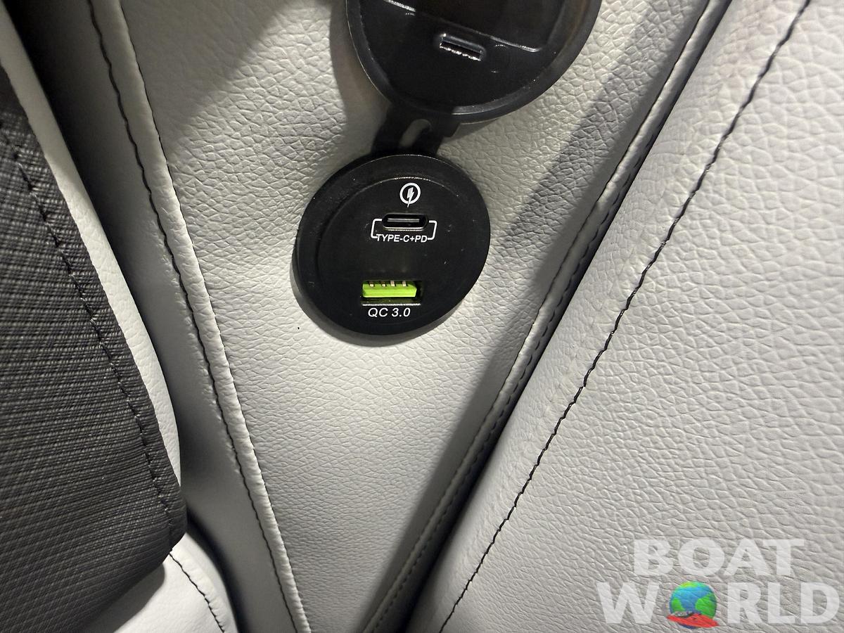 2026 Tahoe Pontoons Sport 23E80 Fish & Cruise Pontoon