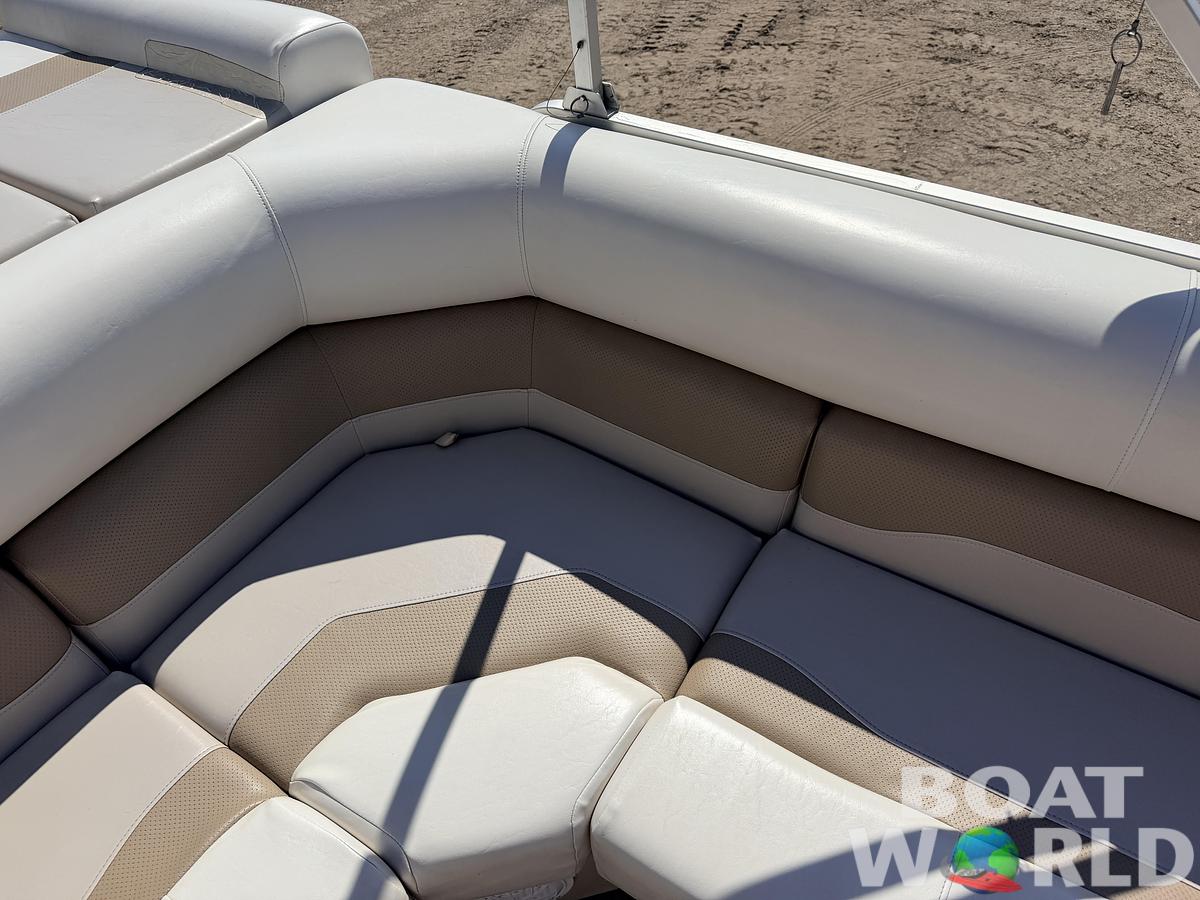 Used 2002 Northwoods 2223 Escapade & 40HP Mercury Bigfoot 4Stroke -$13,995