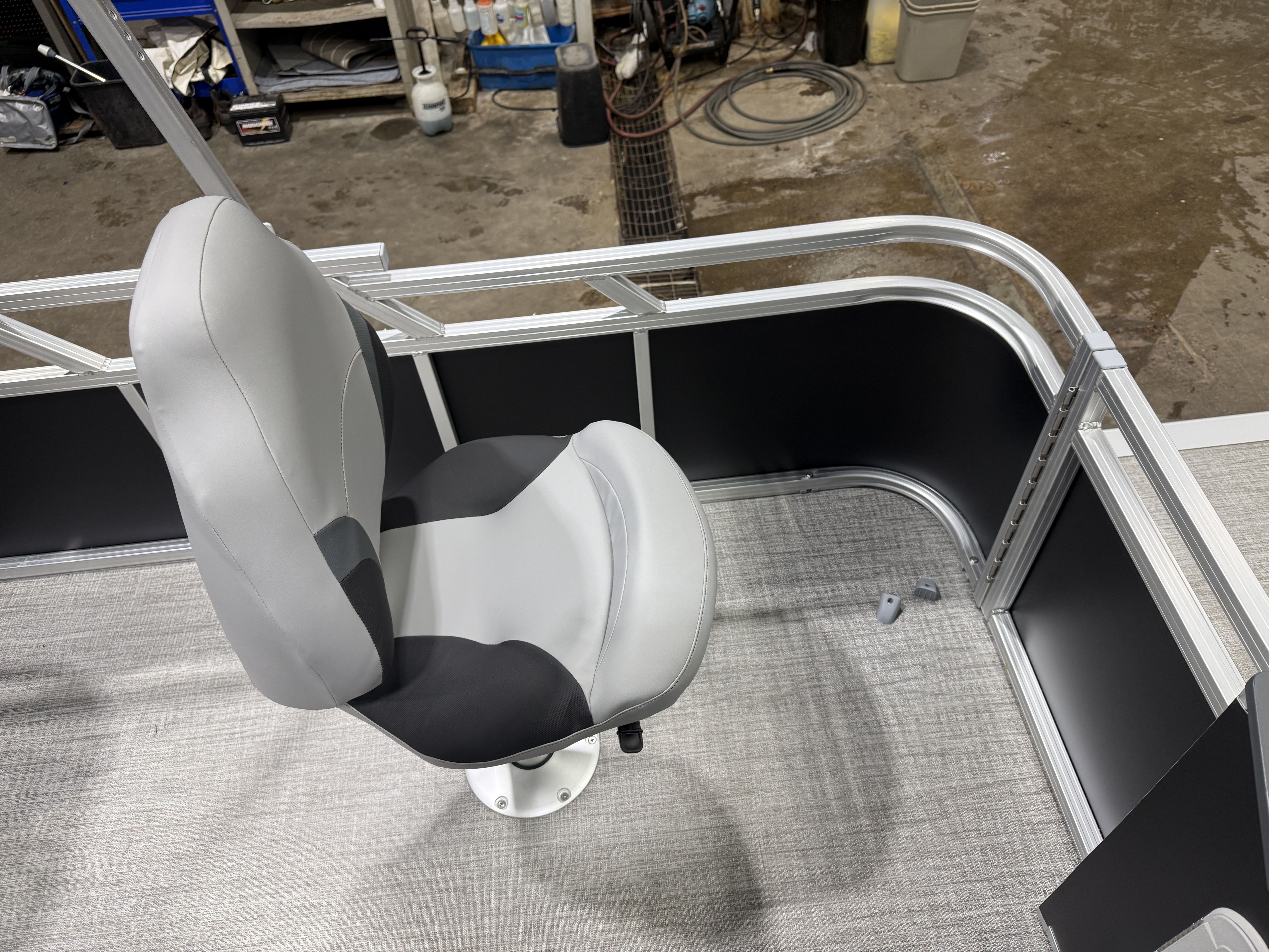 2026 Tahoe Pontoons Sport 23E80 Fish & Cruise Pontoon