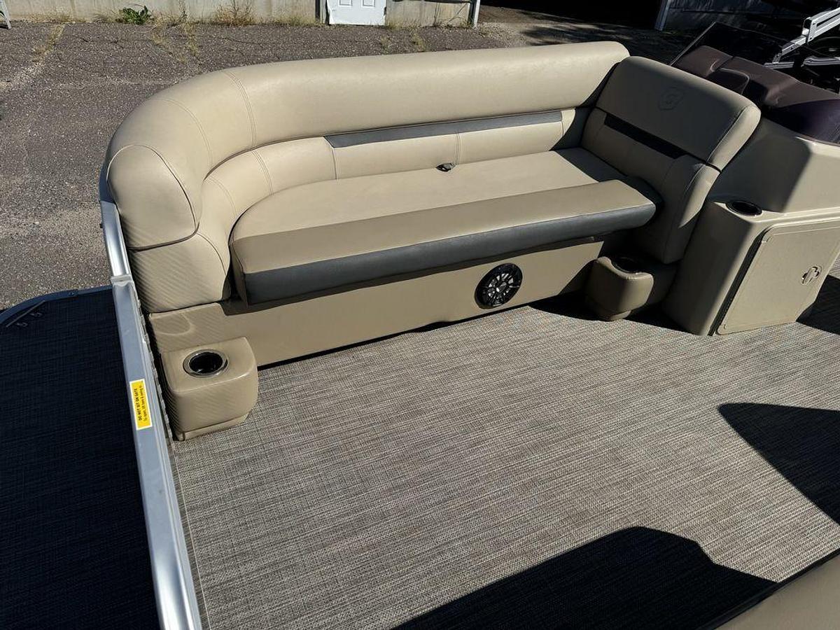 Used 2020 Sweetwater SW 2086 Cruise Pontoon with 70HP Yamaha 4-S EFI