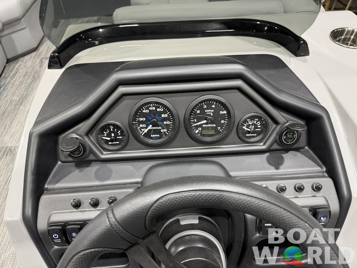 2027 Bentley Legacy 220 Swingback Pontoon $44995