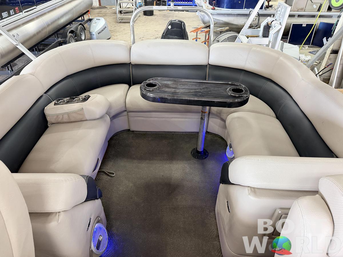 Used 2012 Premier 250 Intrigue & 140HP Suzuki 4Stroke -$21,995