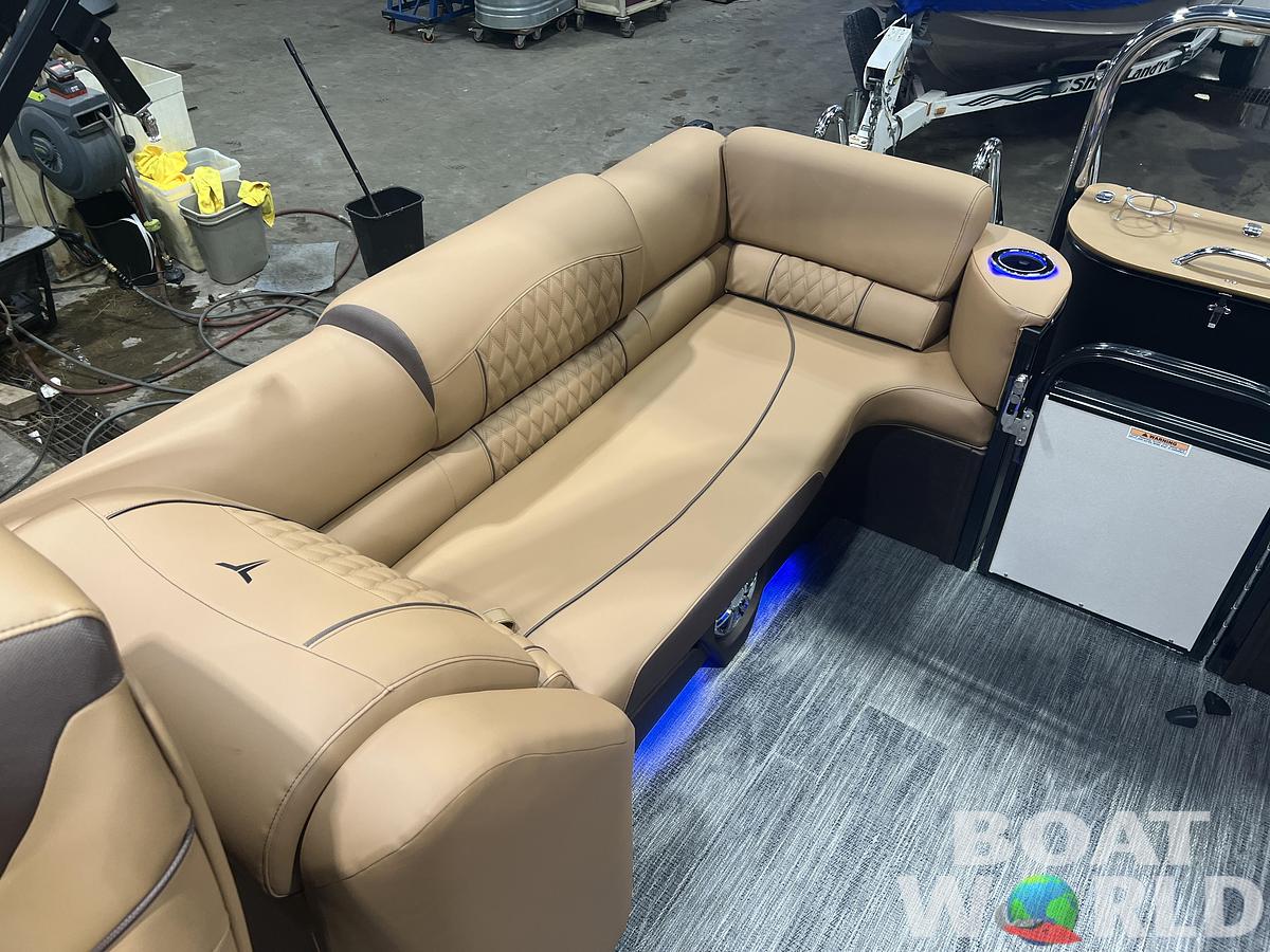 2026 Tahoe Pontoons Cascade 2385 Quad Lounge Tritoon