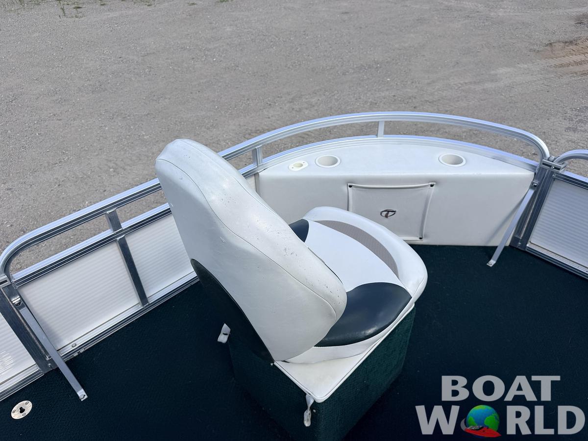 Used 2008 Tahoe Pontoons 22 Fish 'N Fun & (2021) 90HP Mercury 4Stroke EFI -$17,995