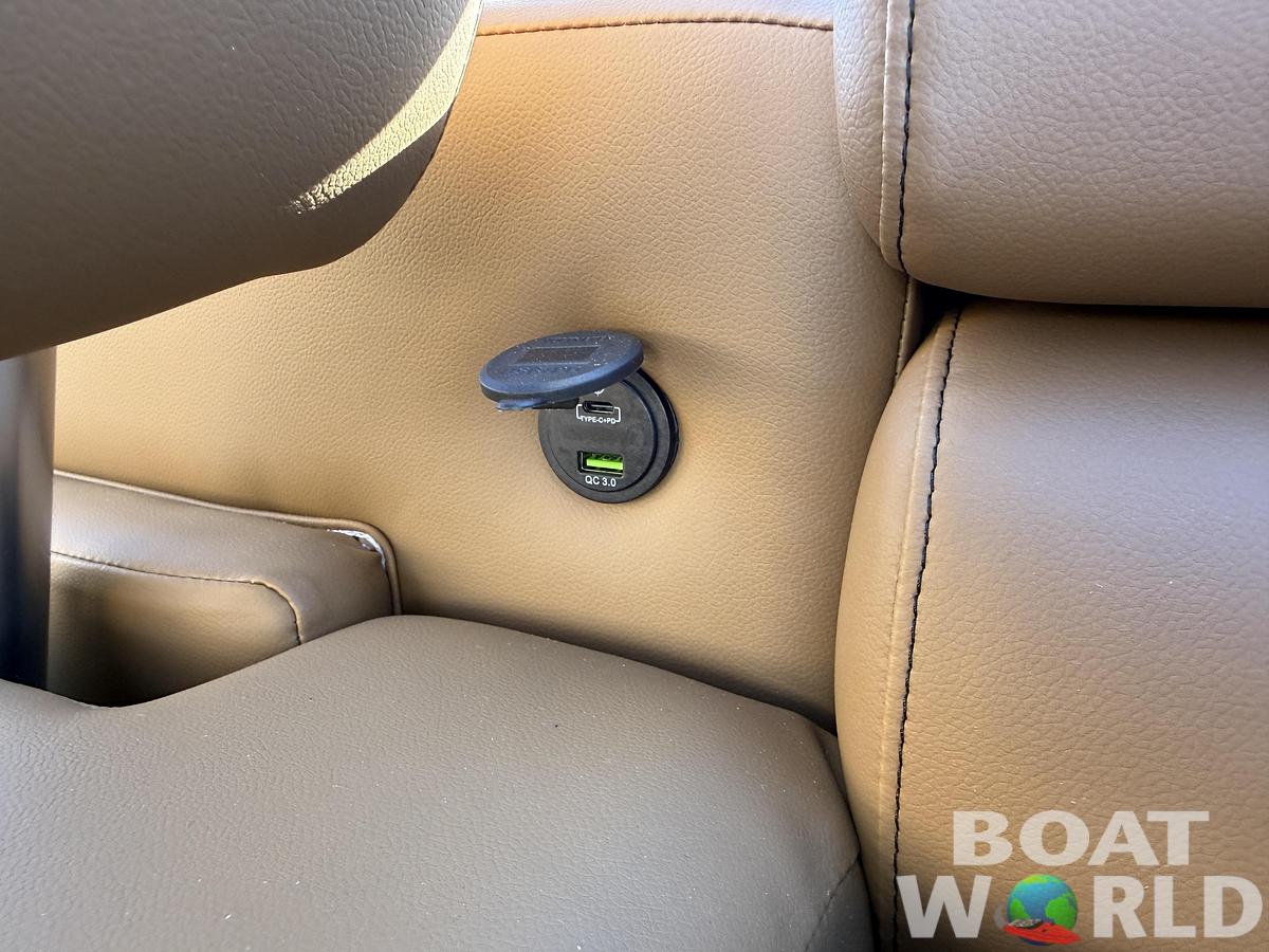 2026 Tahoe Pontoons Sport 2385 Swingback (VRB) & Honda 4-Stroke EFI