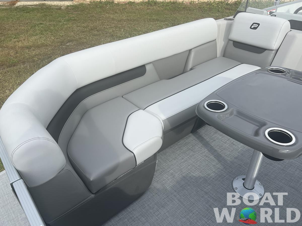 2026 Princecraft Vectra 23 RL Dinette Swingback Pontoon 