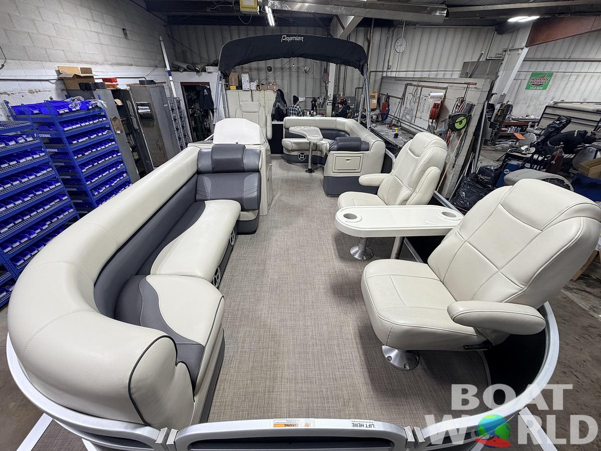 Used 2018 Premier 220 SunSpree