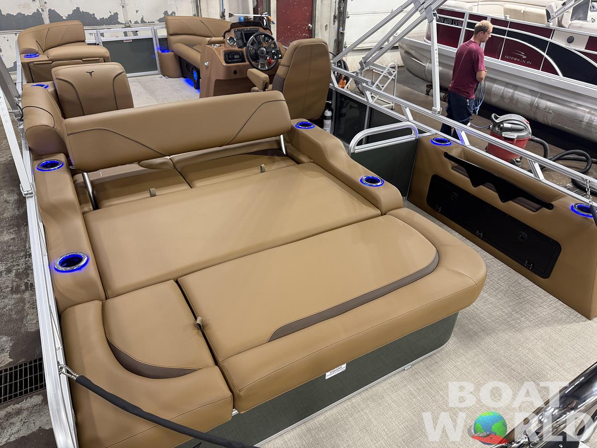 2026 Tahoe Pontoons Sport 2385 Swingback (VRB) Tritoon & Honda 4-Stroke EFI